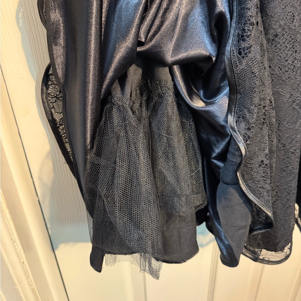 City Chic Black Lace Fit & Flare Plus Size 18 Worn Once | Wedding Guest Cocktail - Picture 4 of 7